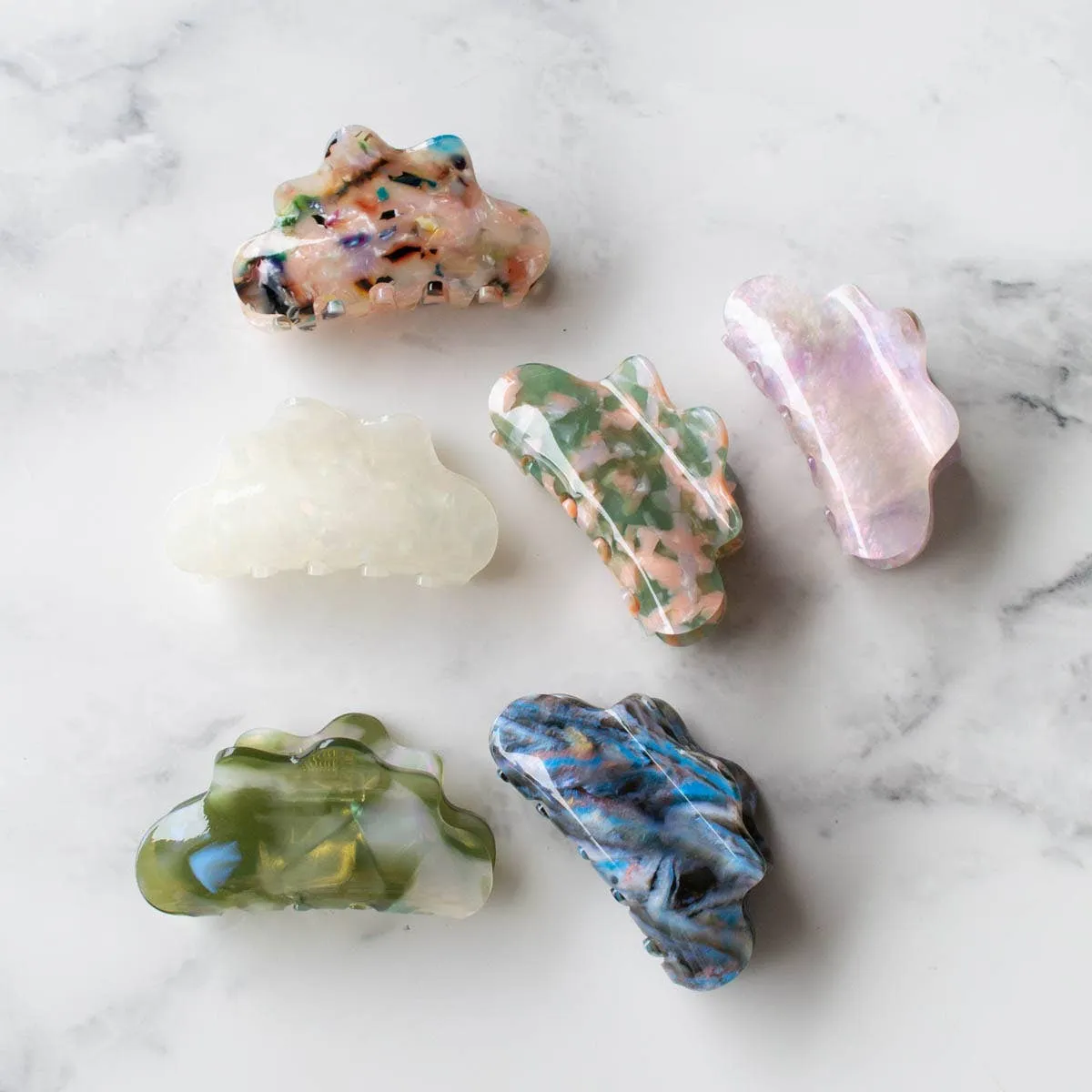Pearl Cloud Hair Claw