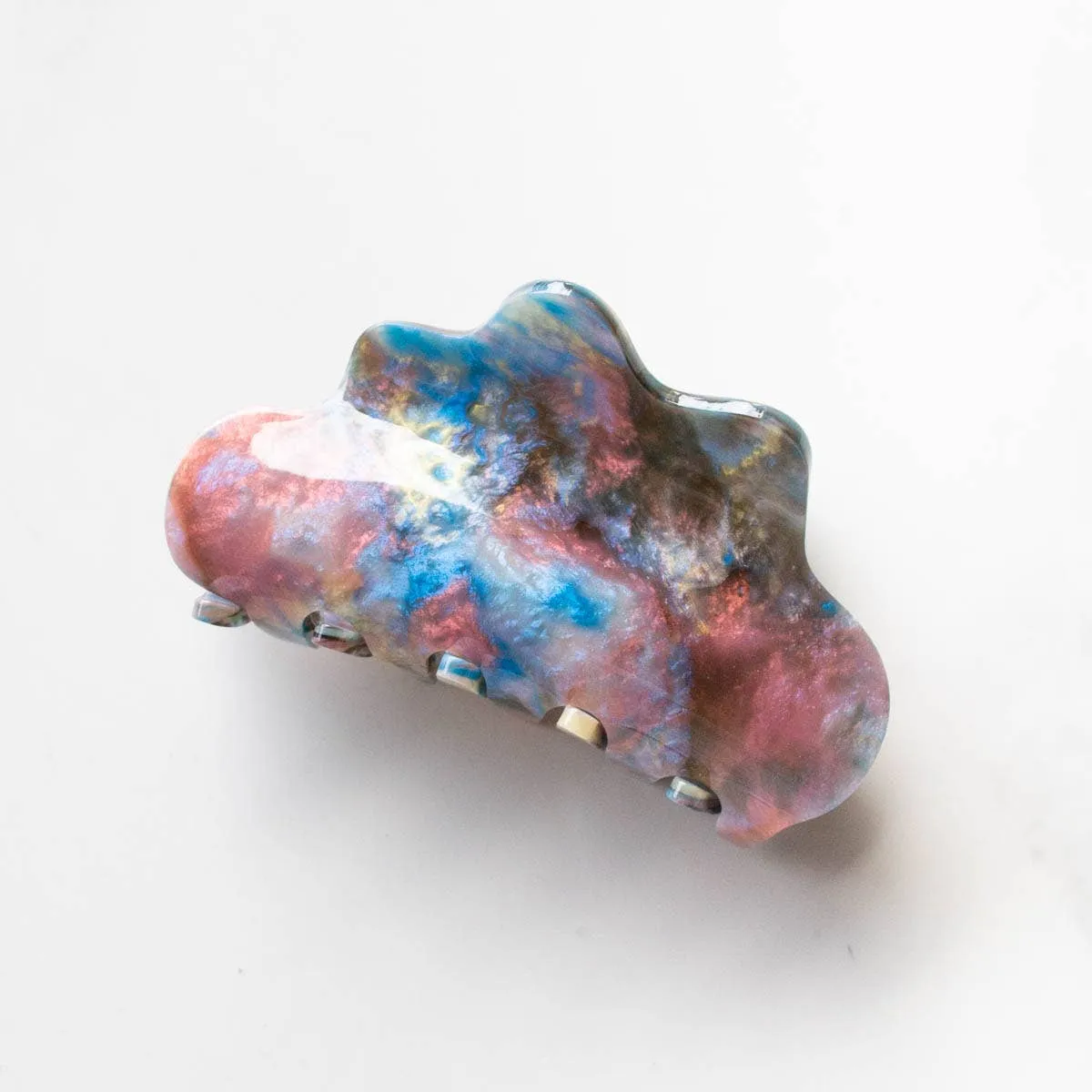 Pearl Cloud Hair Claw