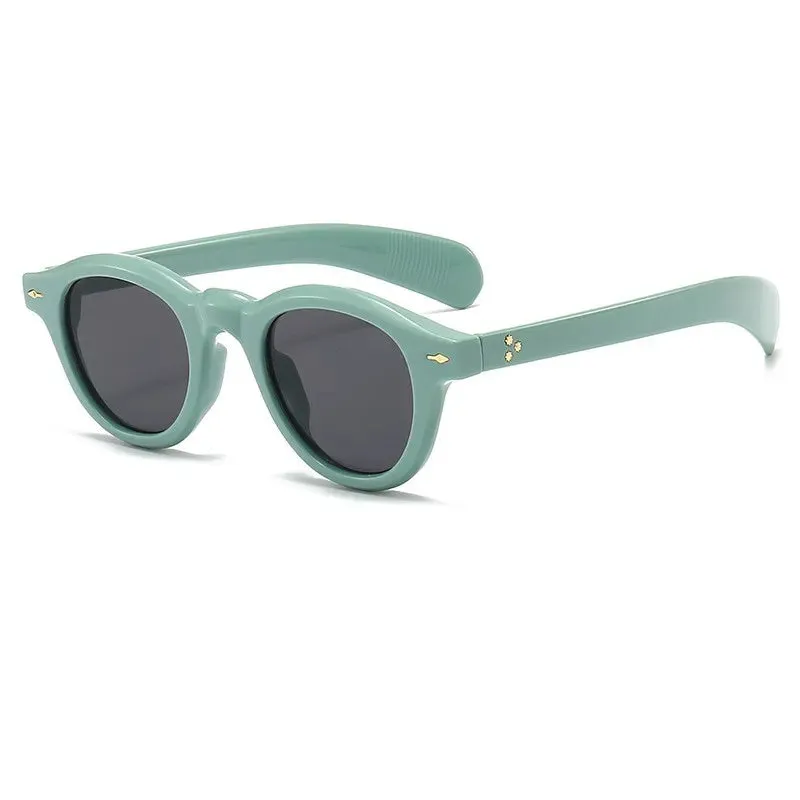 VAIGE Vintage Round Plastic Frame Sunglasses with UV400 Protection, Small Size, Simple Rivet Design, 55mm Lens Width, Casual Eyewear